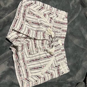 Cute shorts - size 1/25W. Loft brand